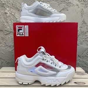 Fila sneaker jellies.
